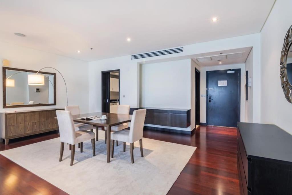 Marvelous Private Beach Apartment In Palm Dubai Within Anantara 5 Star Resort מראה חיצוני תמונה