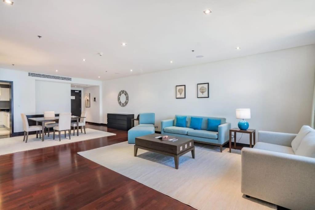 Marvelous Private Beach Apartment In Palm Dubai Within Anantara 5 Star Resort מראה חיצוני תמונה
