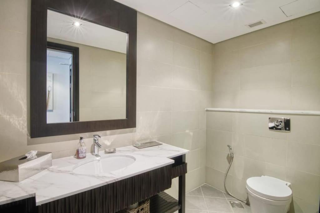 Marvelous Private Beach Apartment In Palm Dubai Within Anantara 5 Star Resort מראה חיצוני תמונה